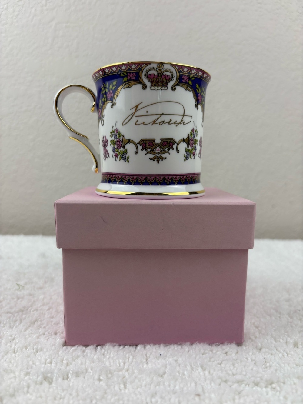 Royal Collection Trust Queen Victoria Commemorative Mug